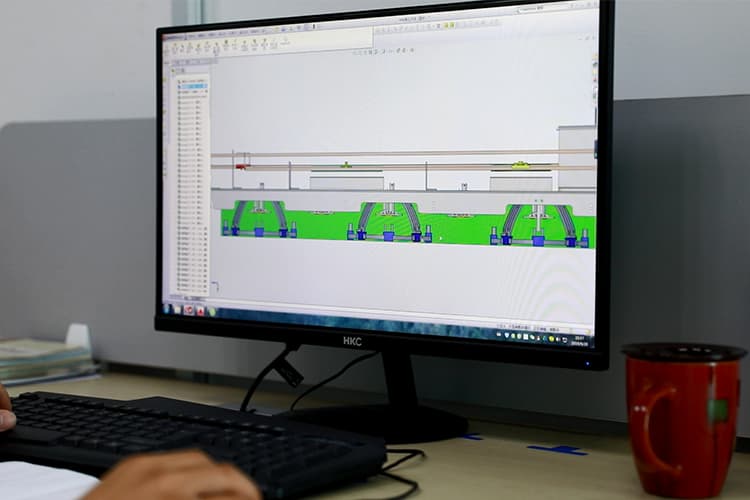 現(xiàn)場服務團隊